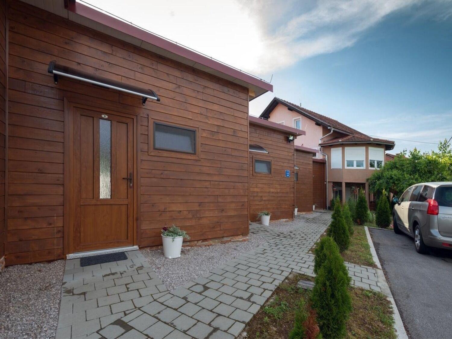 Apartments San - With Pool; Rakovica Exterior photo